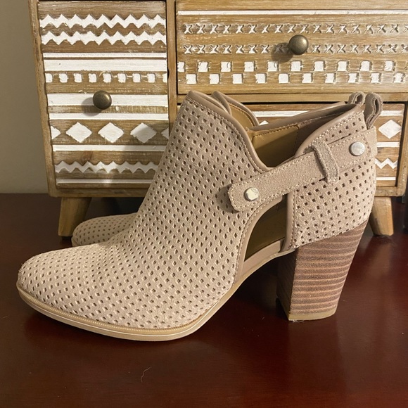Franco Sarto Booties - Picture 1 of 3